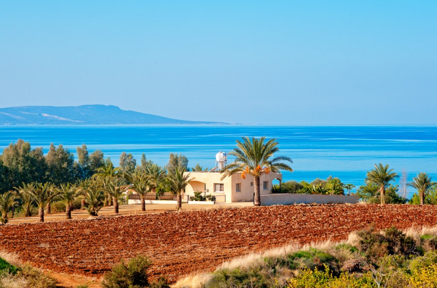 Top 10 of the world’s best locations for buying a holiday home