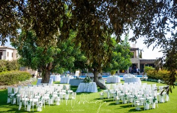 Comparing Wedding Venues in Cyprus